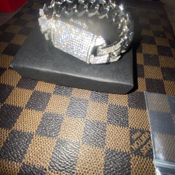 Diamond brackets - Picture 3 of 4